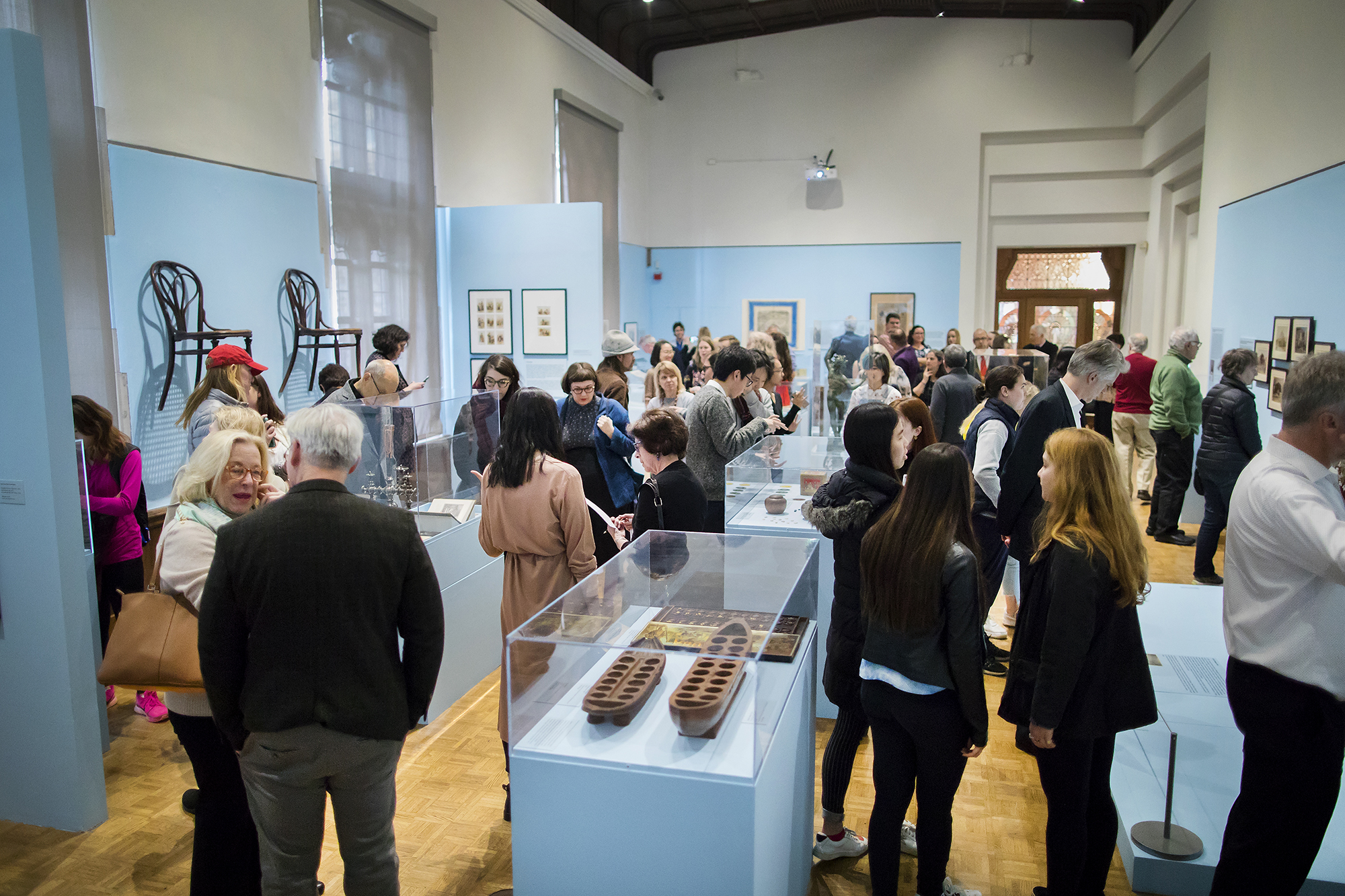 Penn Professor Andre Dombrowski teaches an art history curatorial seminar on World's Fairs, resulting in an Arthur Ross Gallery exhibition.
