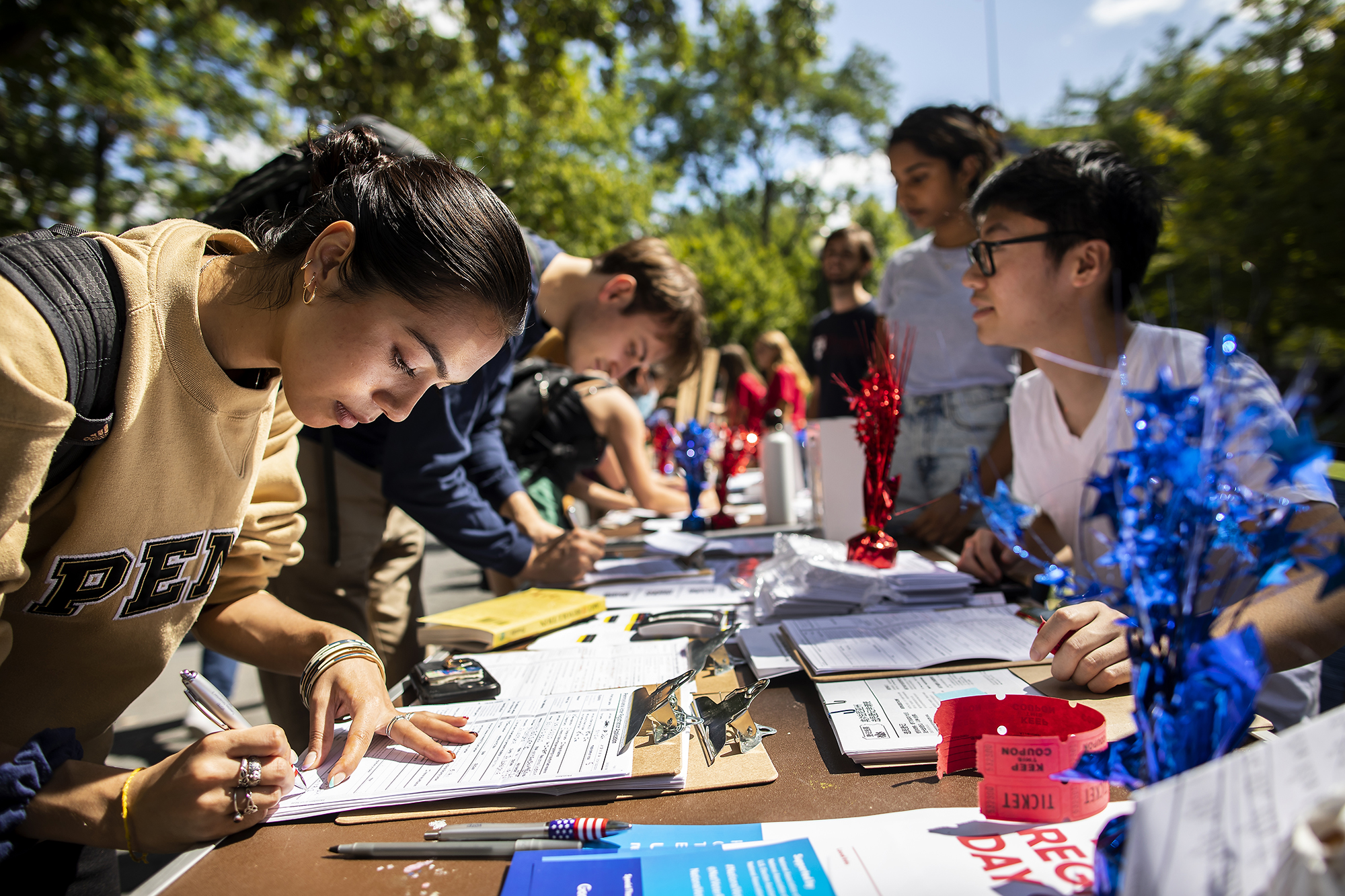 penn leads the vote signups on college green