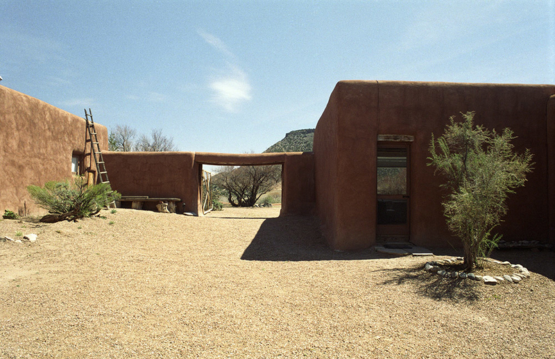 Exterior of Abiquiu House in sunlight