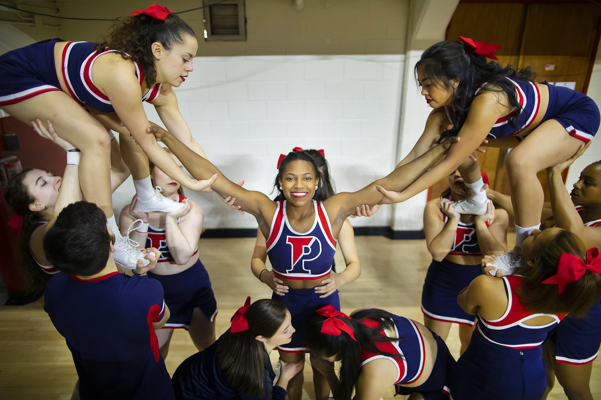 cheerleaders high school practice