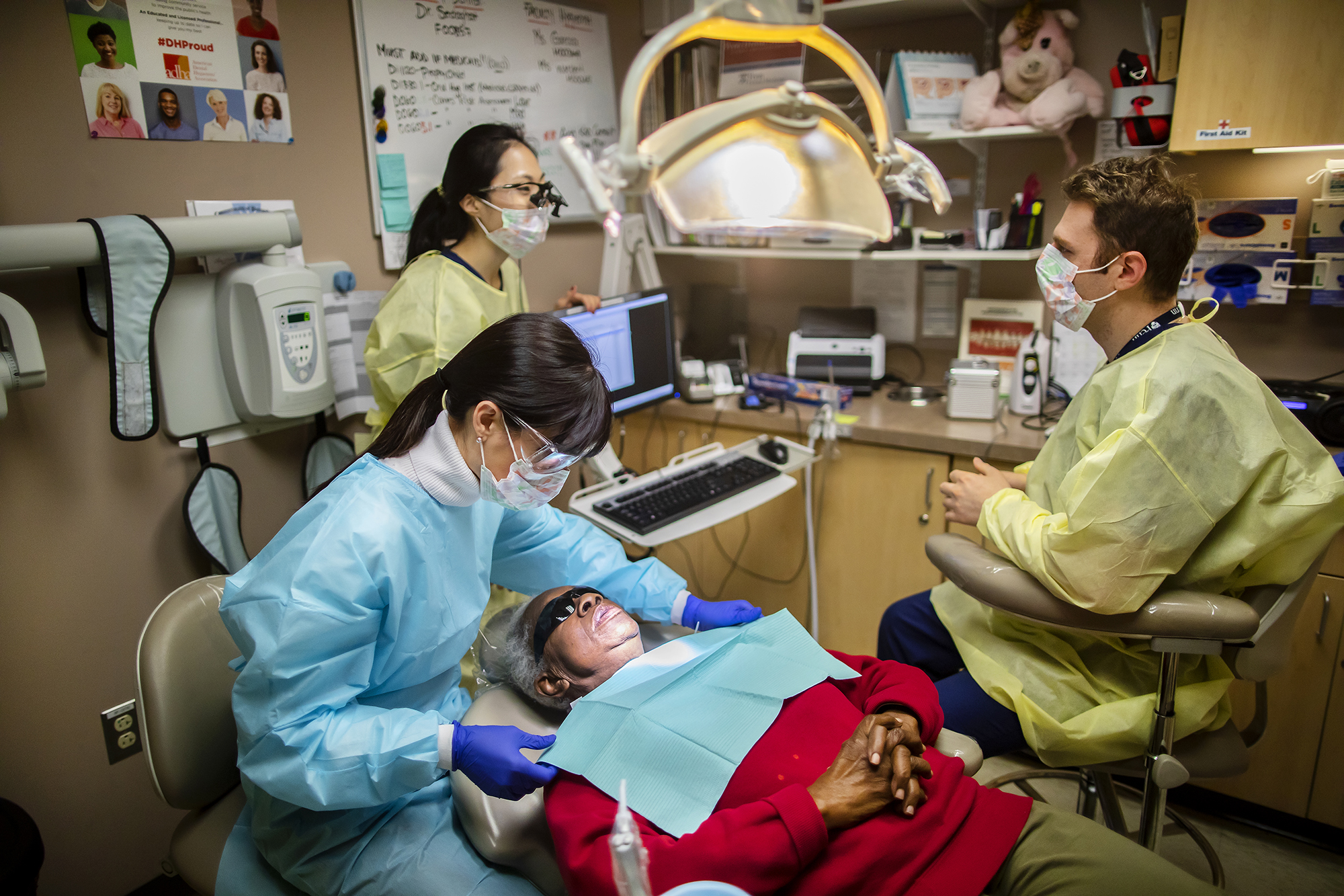 Penn Dental medicine with patient