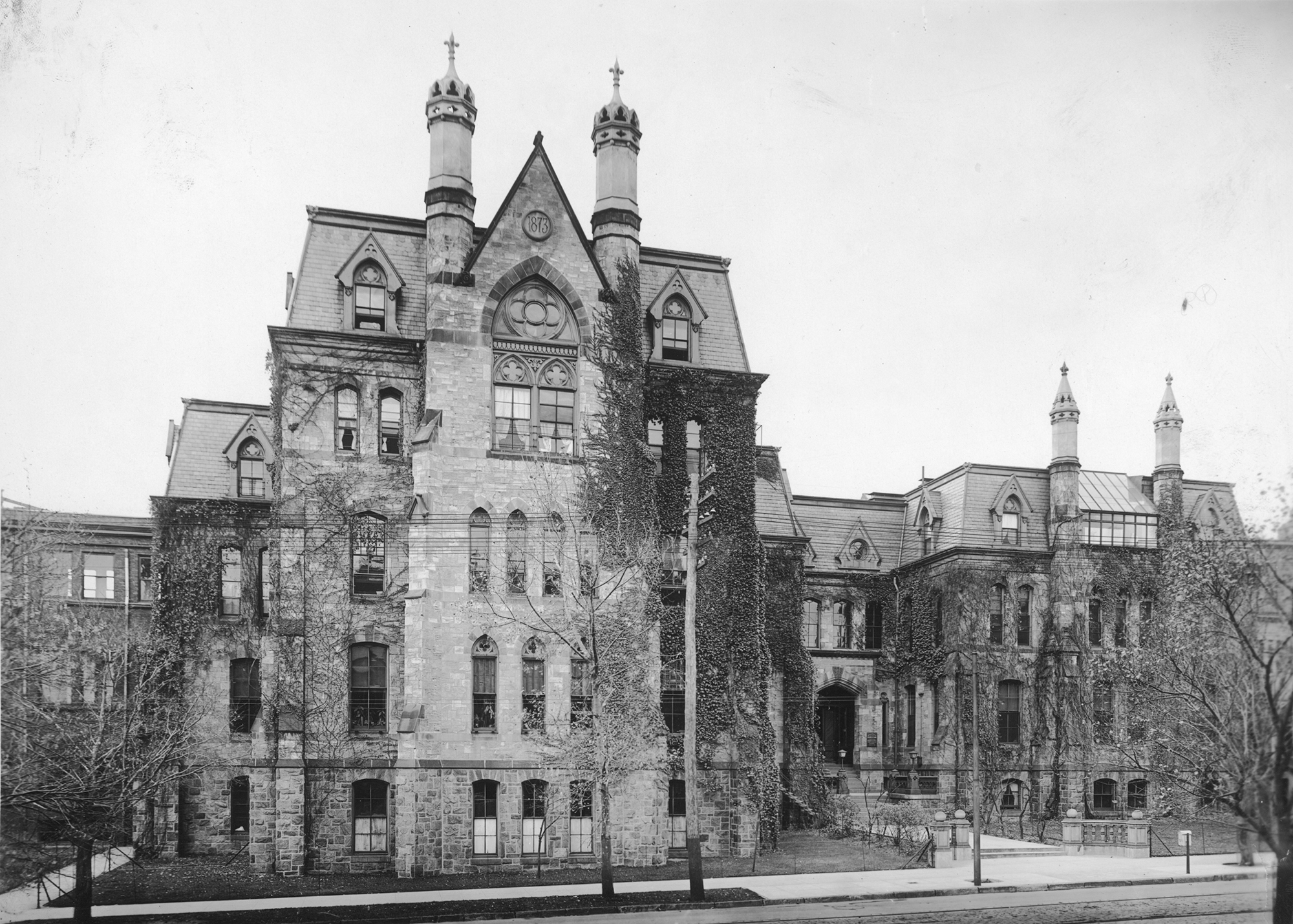 Hospital of the University of Pennsylvania exterior