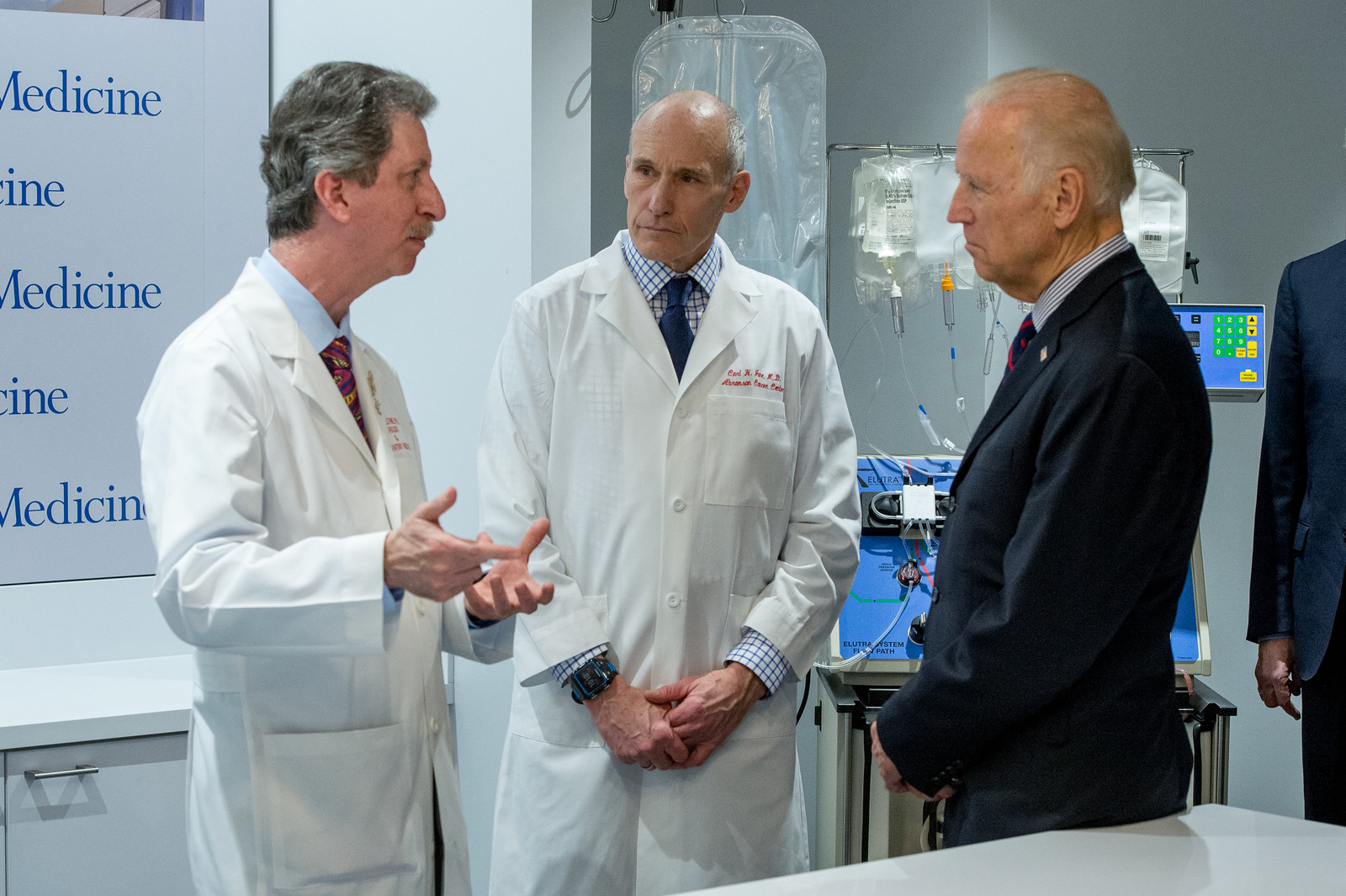 Biden at Cancer Center