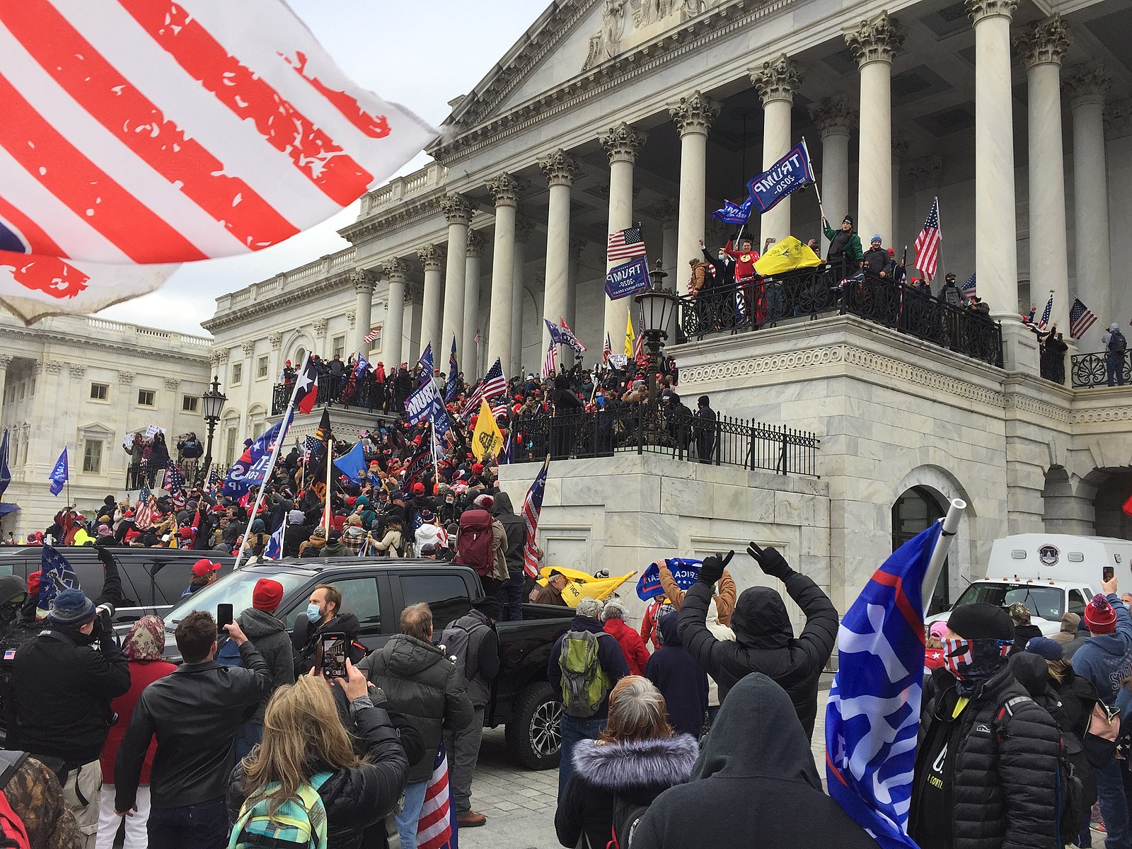 riot at the capitol steps in washington dc