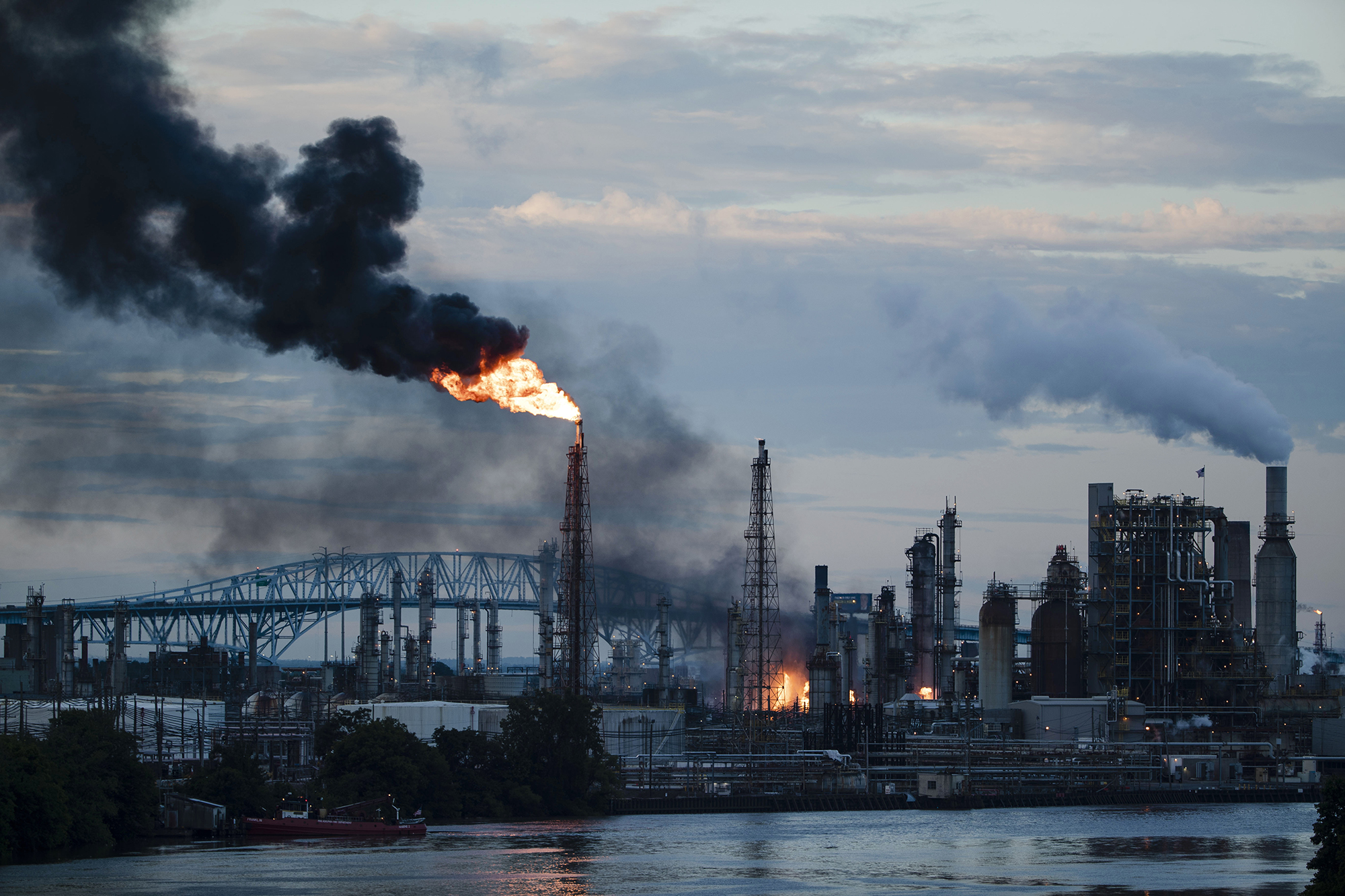 philadelphia refinery