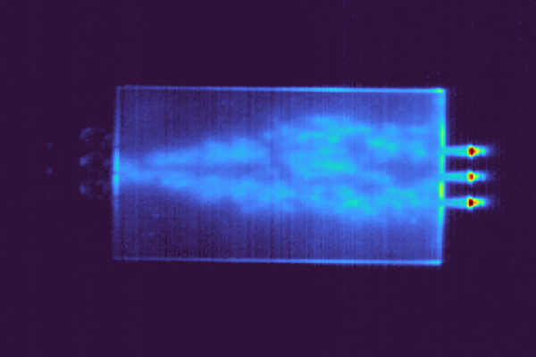 A micrcoscopic view of a photonic chip with no lithography.