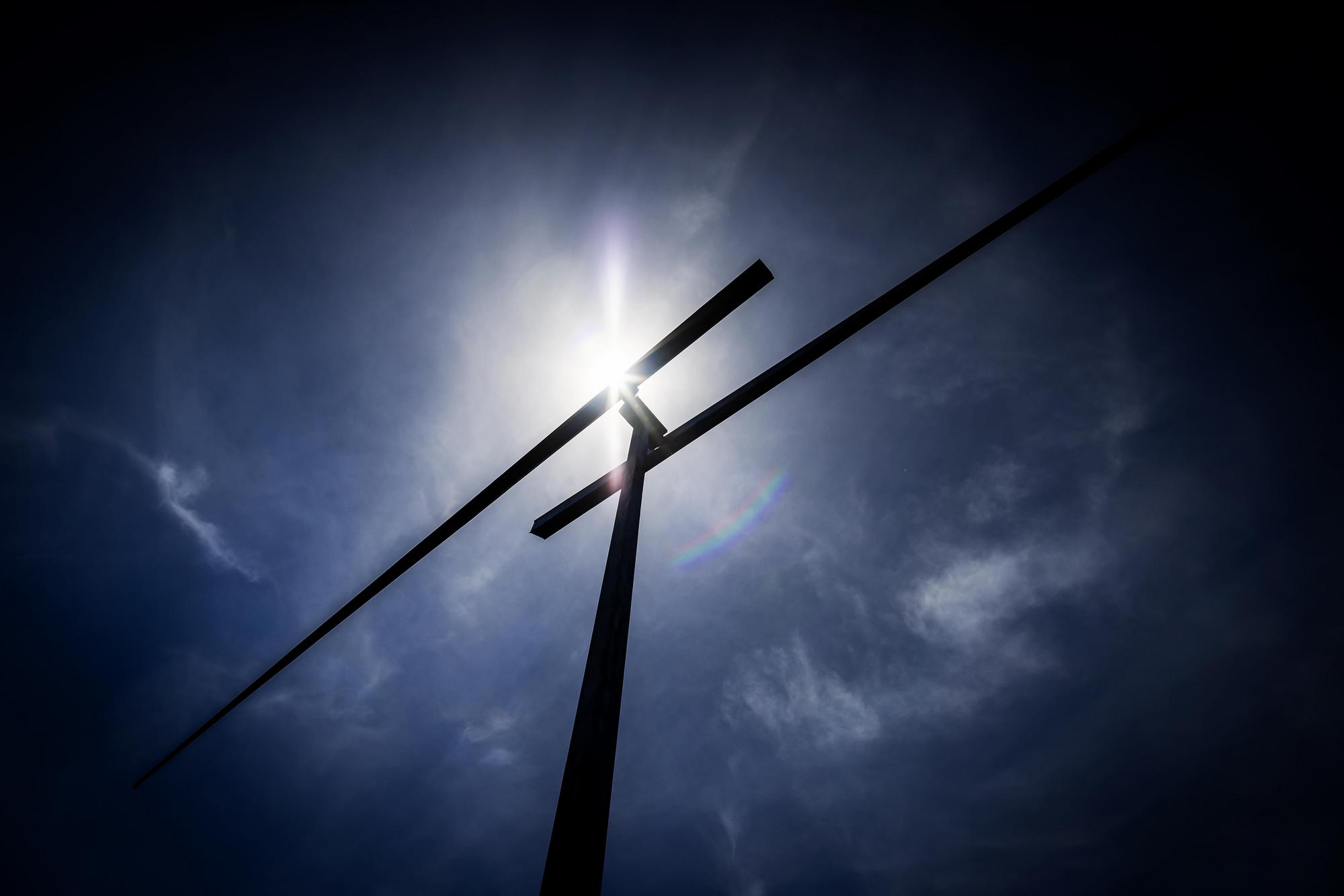 Looking into the sun, an overhead view of the kinetic sculpture