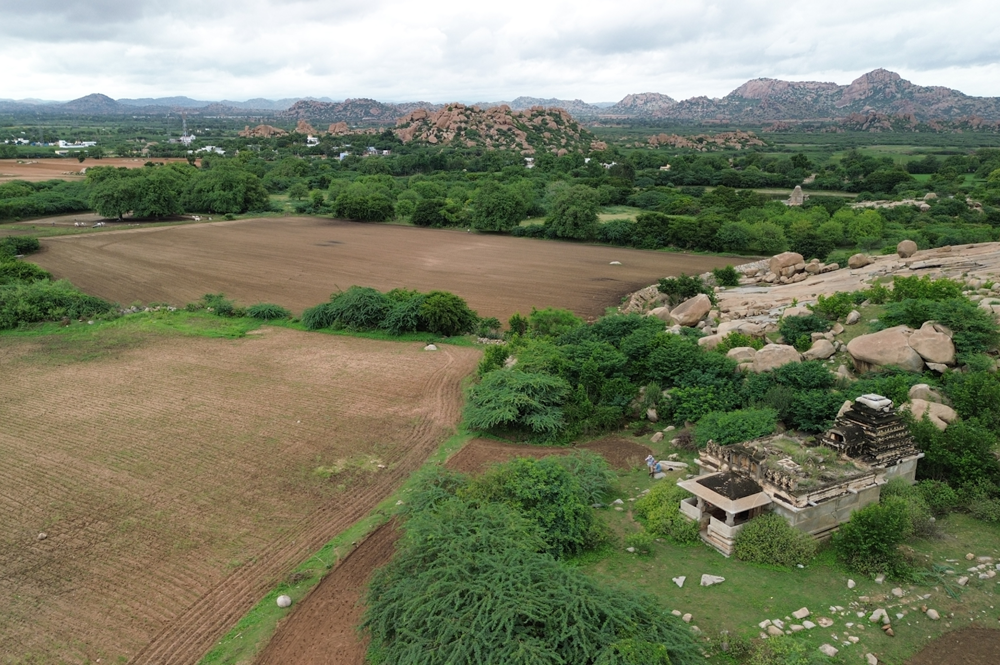 Landscape of now-abandoned city of Haneya.