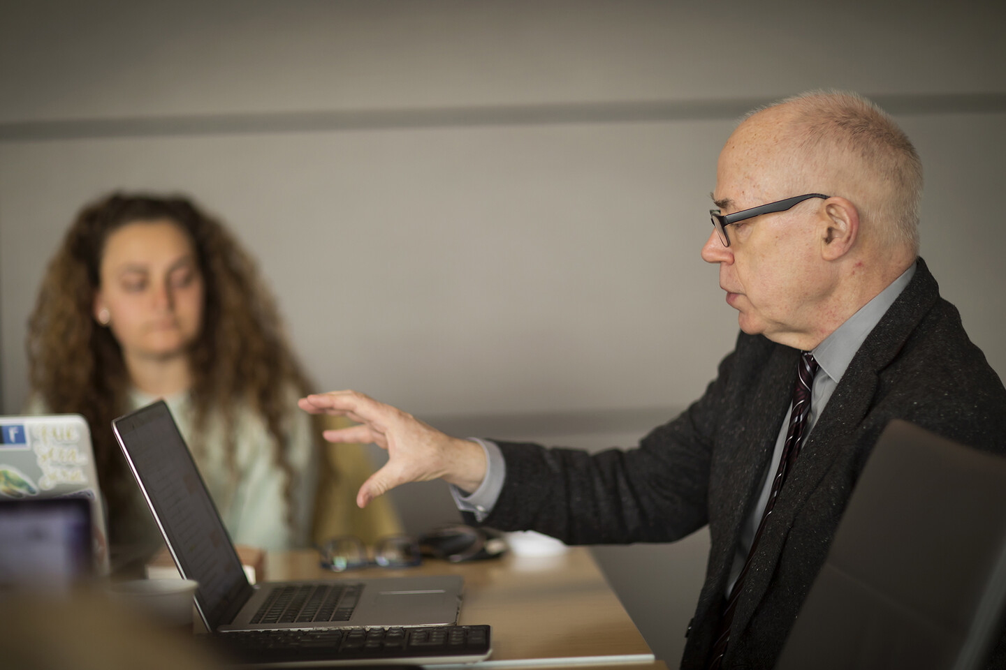 Penn Professor David Wallace teaches a travel writing freshmen seminar.