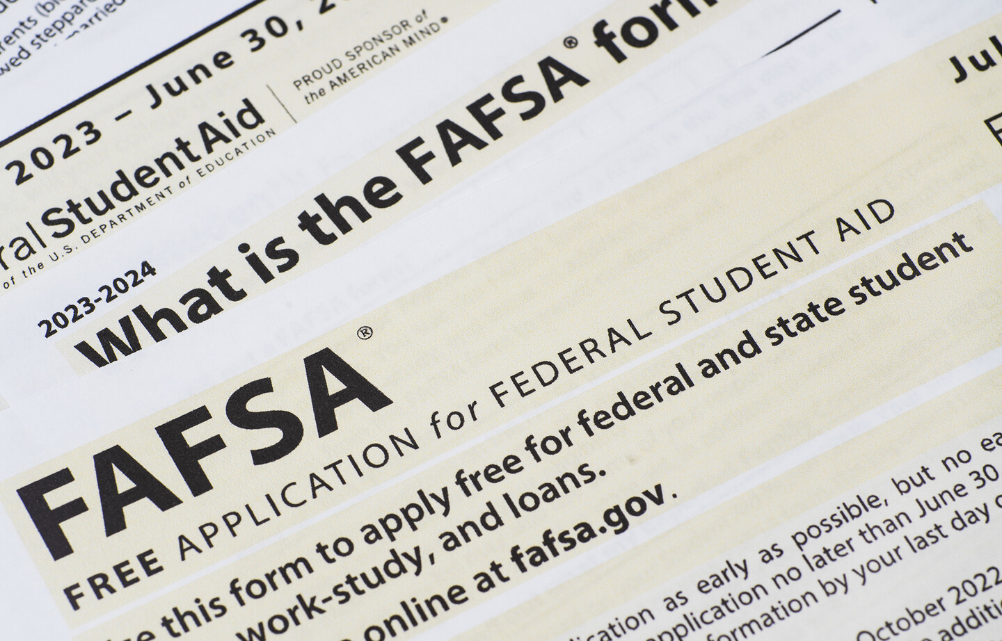 A FAFSA application form.