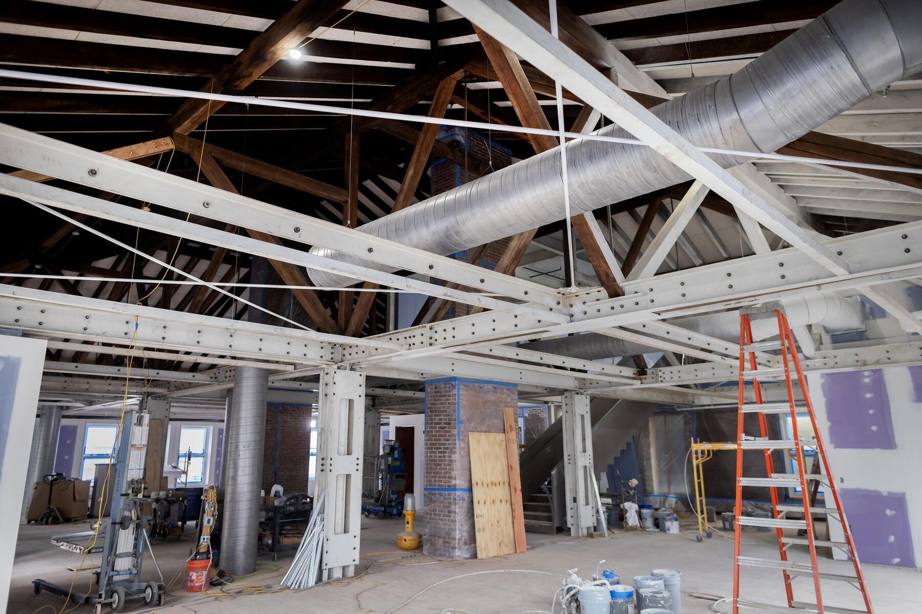 The interior of Penn’s Weitzman School under construction.