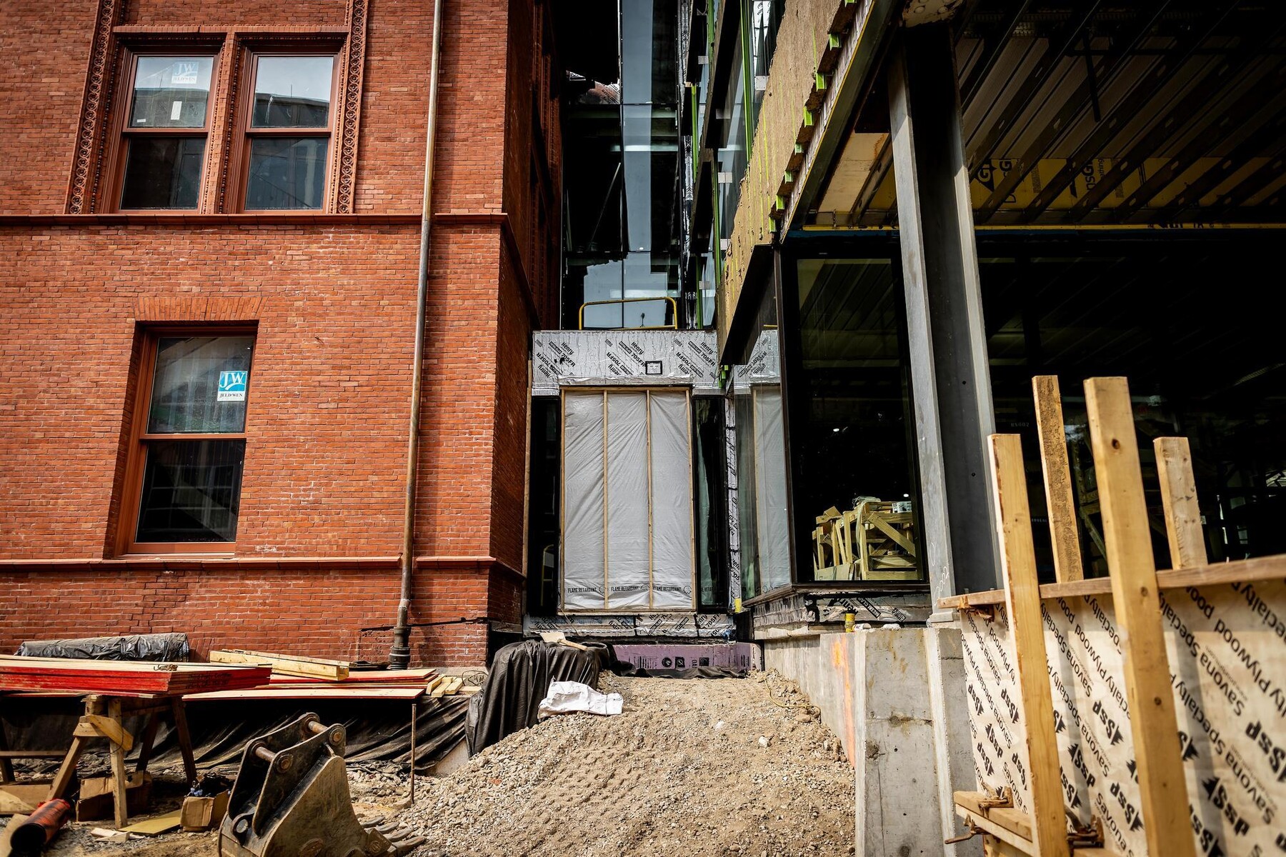 The interior of Penn’s Weitzman School under construction.