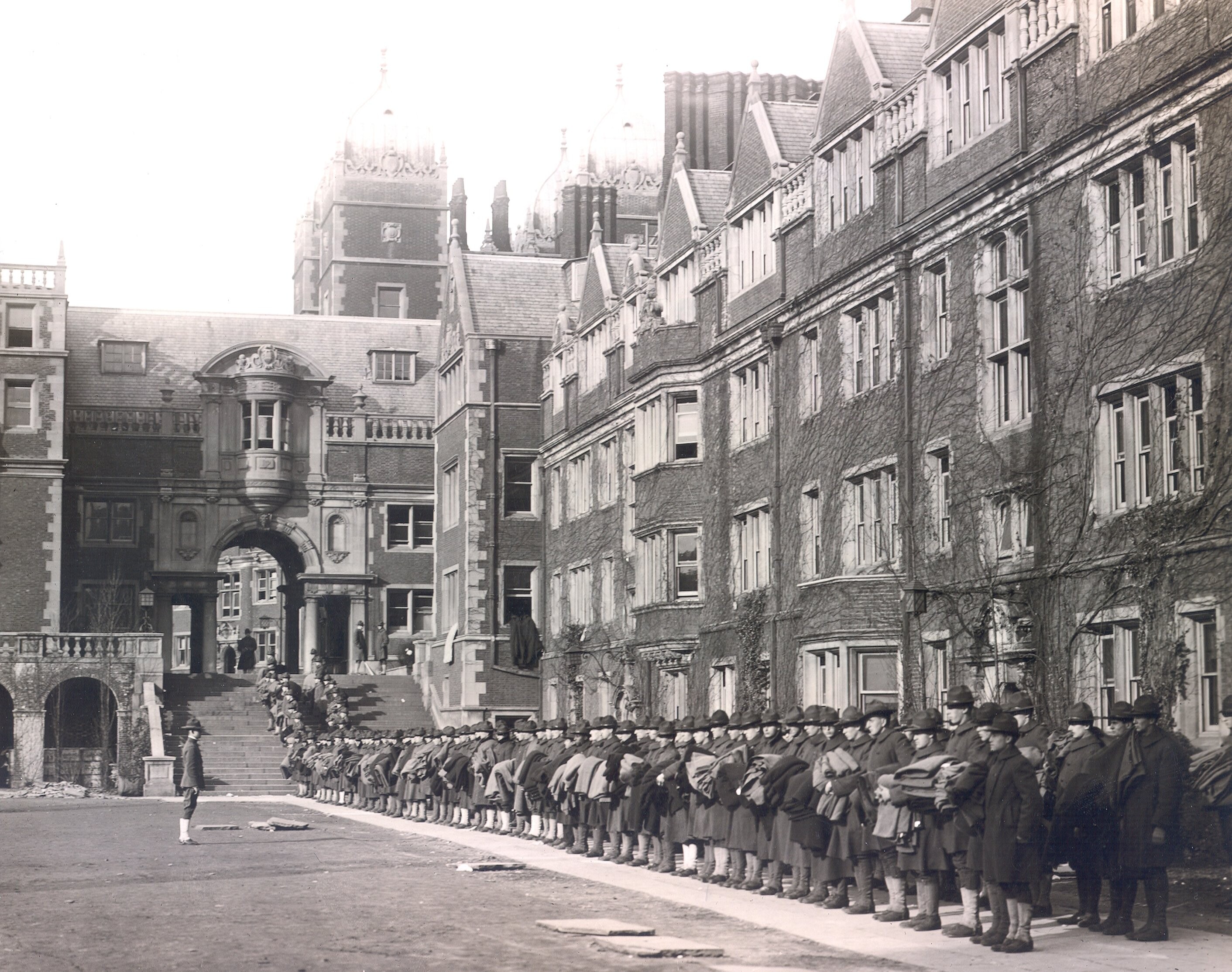 World War I training unit demobilization at Penn
