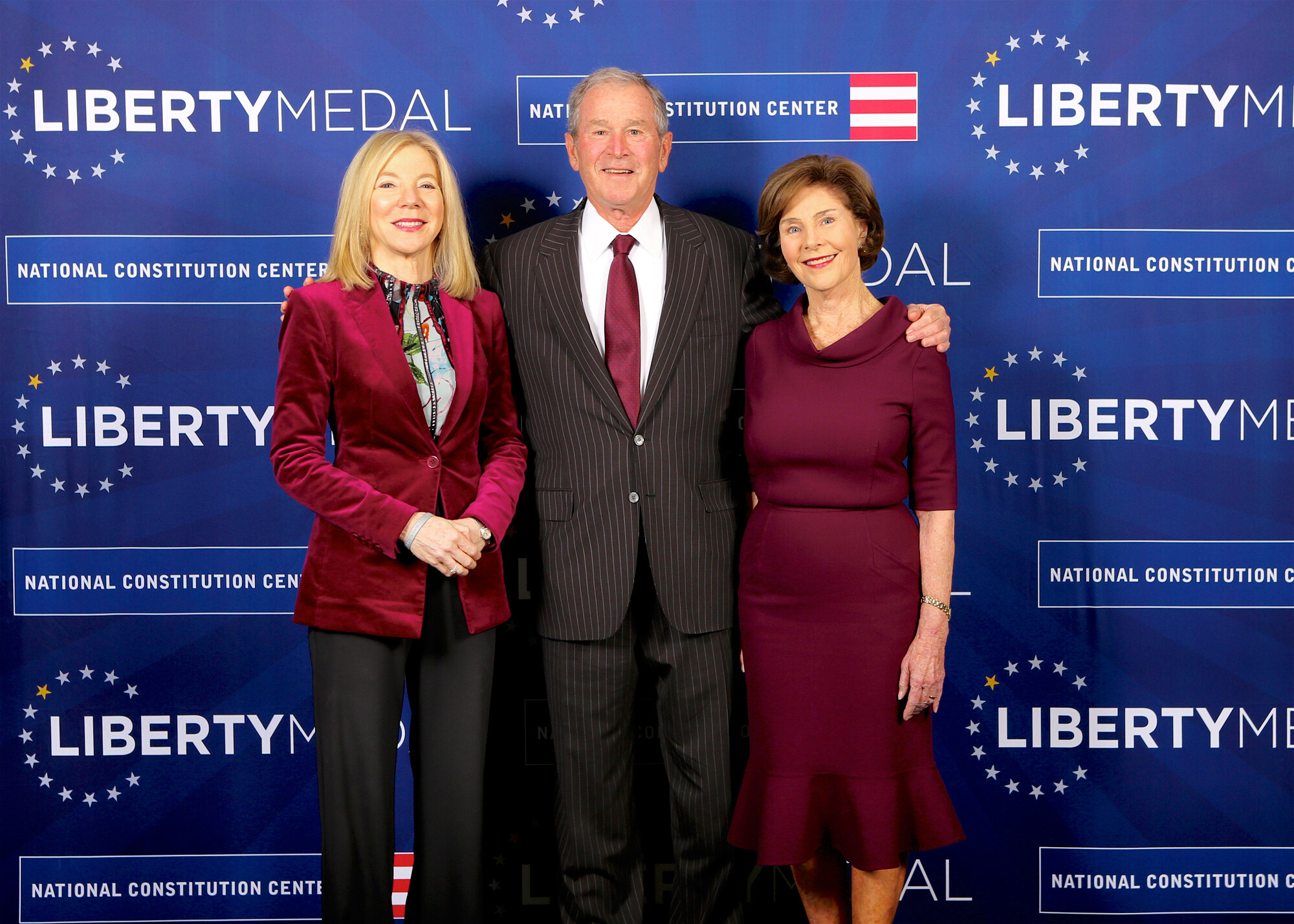 gutmann-bushes-together-at-ceremony