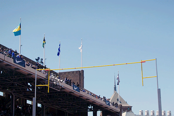 Penn Relays - Men's pole vault gif- 2019