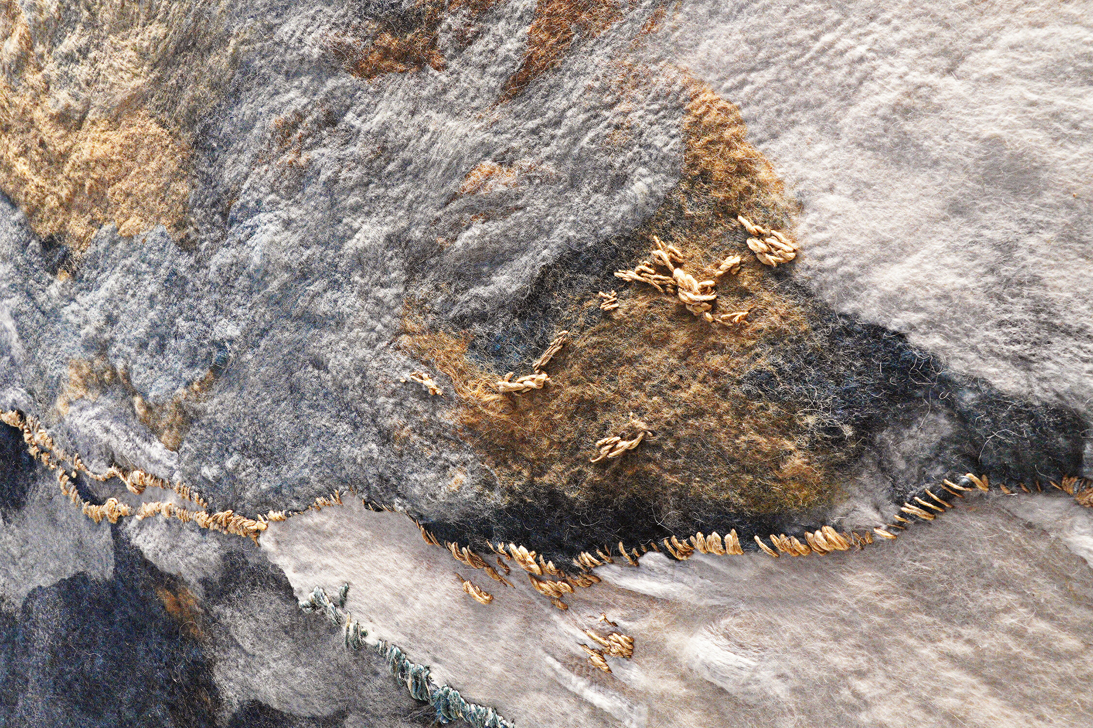 Claudy Jongstra／MATTER AND MEANING Art Matters: 'Fields of Transformation' by Claudy Jongstra