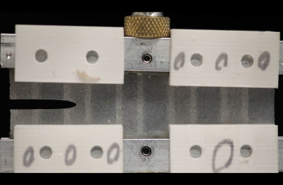 Glass fibers embedded in stretchy silicone.