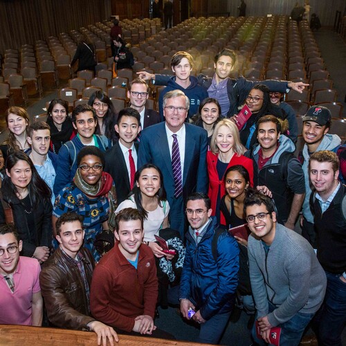  Jeb Bush with Students