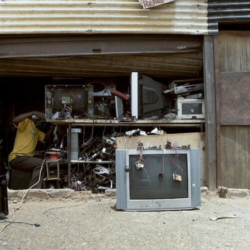 Rosalind Morris and Ebrahim Hajee, "Repair Shop" (2018)  About the Speakers