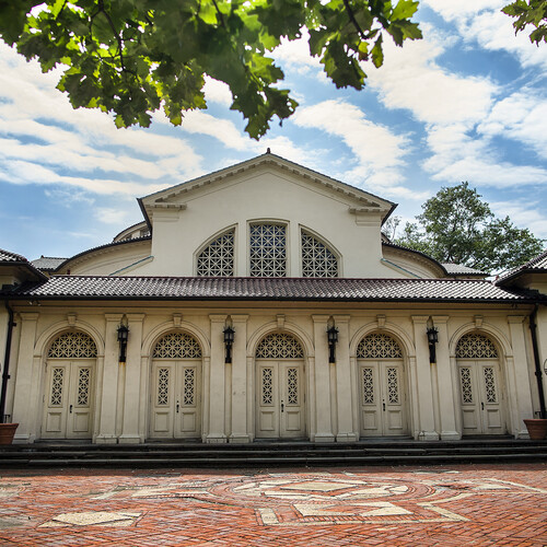 Rotunda building exterior