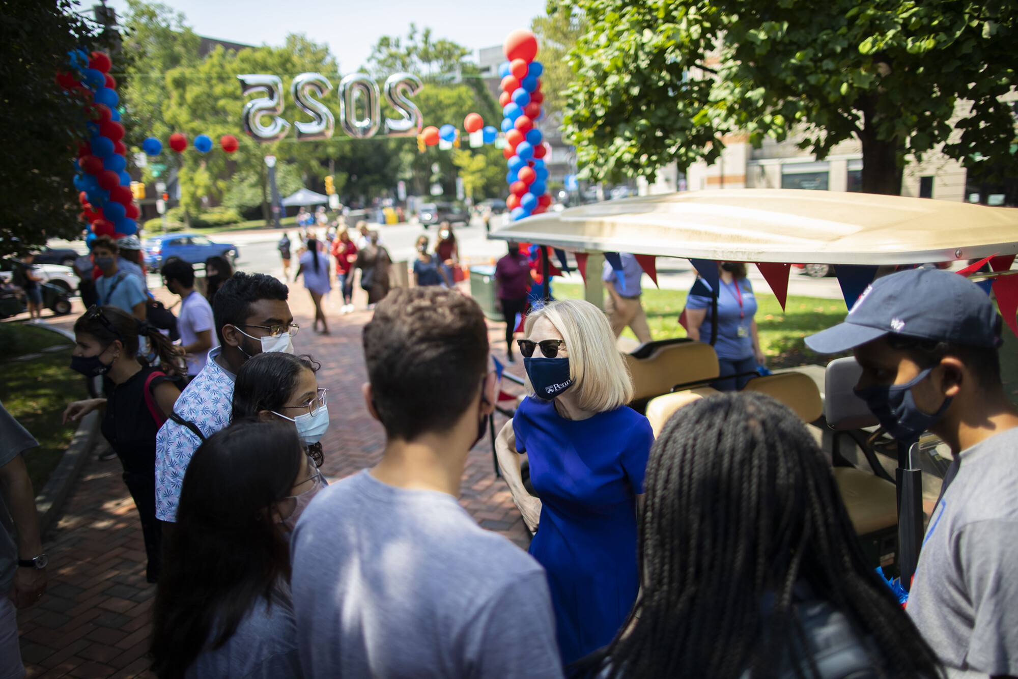 penn president touring campus during move in