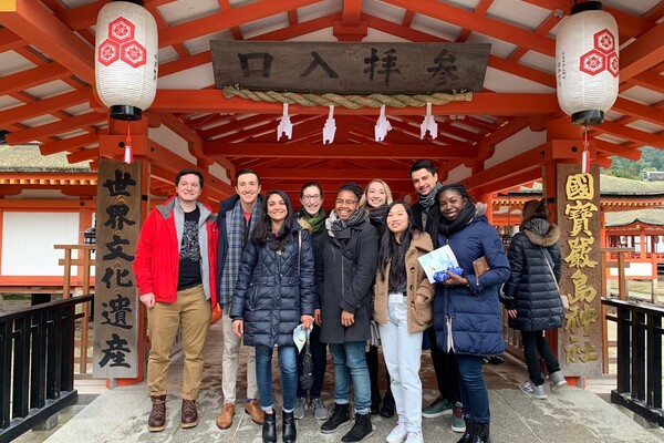 Penn students visiting a temple in Japan