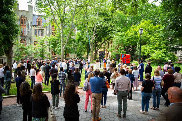 A crowd of people on College Green at Penn’s gun violence vigil.