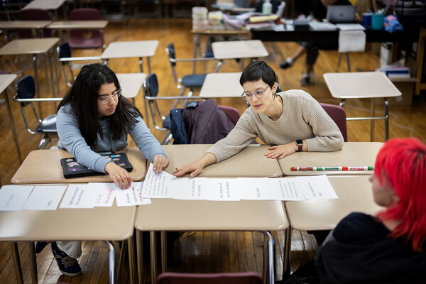 Jacqueline Wallis and two students at Philosophy Club.