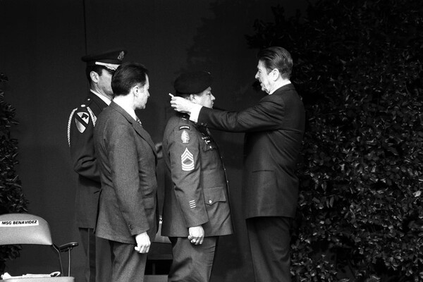 President Reagan presenting Roy Benavidez with the Medal of Honor in 1981.