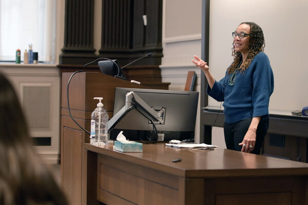 Dorothy Roberts teaching a class at Penn Carey Law.