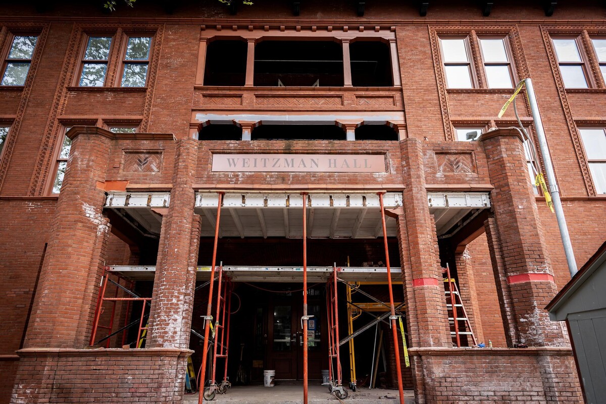 The exterior of Penn’s Weitzman School under construction.